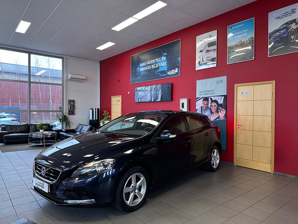 Volvo V40 D2 Kinetic Dragkrok M-värmare PDC Nybes 840kr/MÅN*