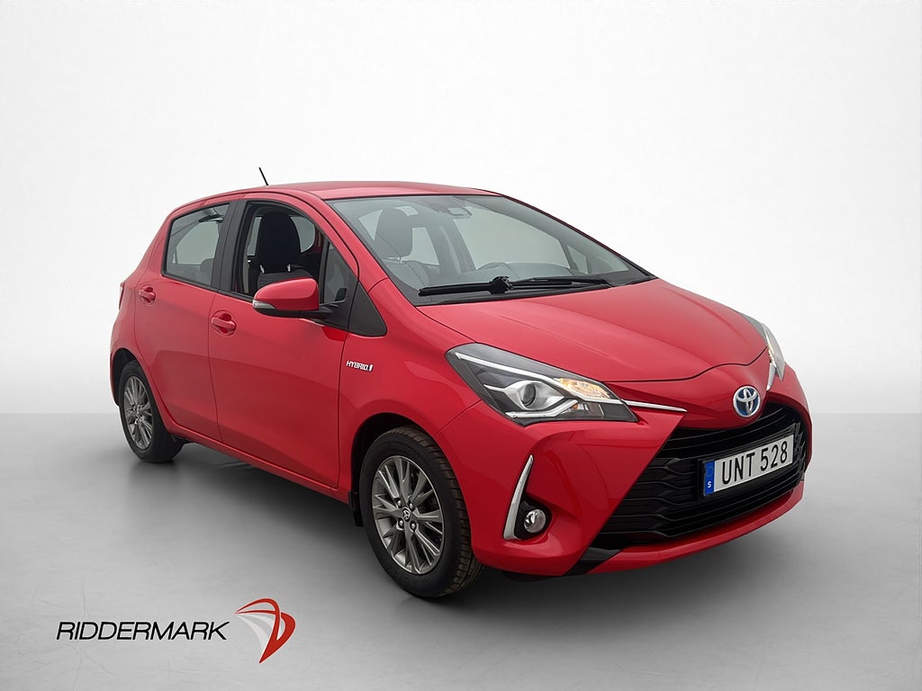 Toyota Yaris Hybrid e-CVT 101hk B-Kamera M-Värmare