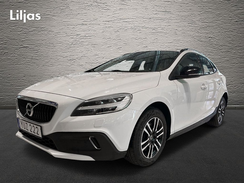 Volvo V40 Cross Country T3 Adv Edition//Värmare//Keyless//