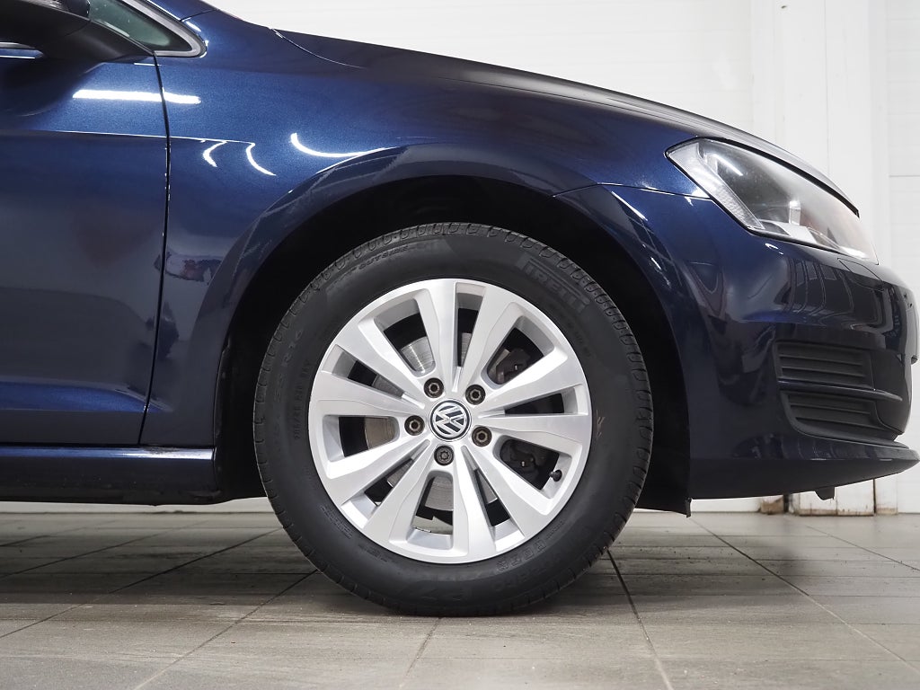 Volkswagen Golf Sportscombi 1.2 TSI 110hk Drag B-Kamera Låga mil! 2016