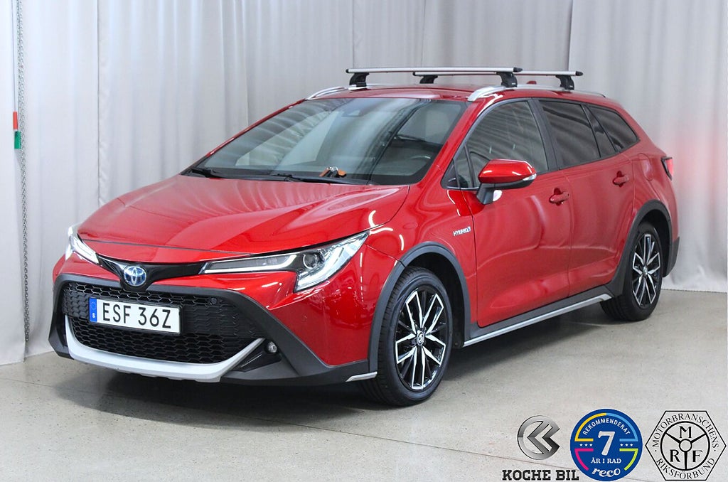 Toyota Corolla TREK Hybrid e-CVT, Drag, S&V-hjul, B-kamera, Rattvärme