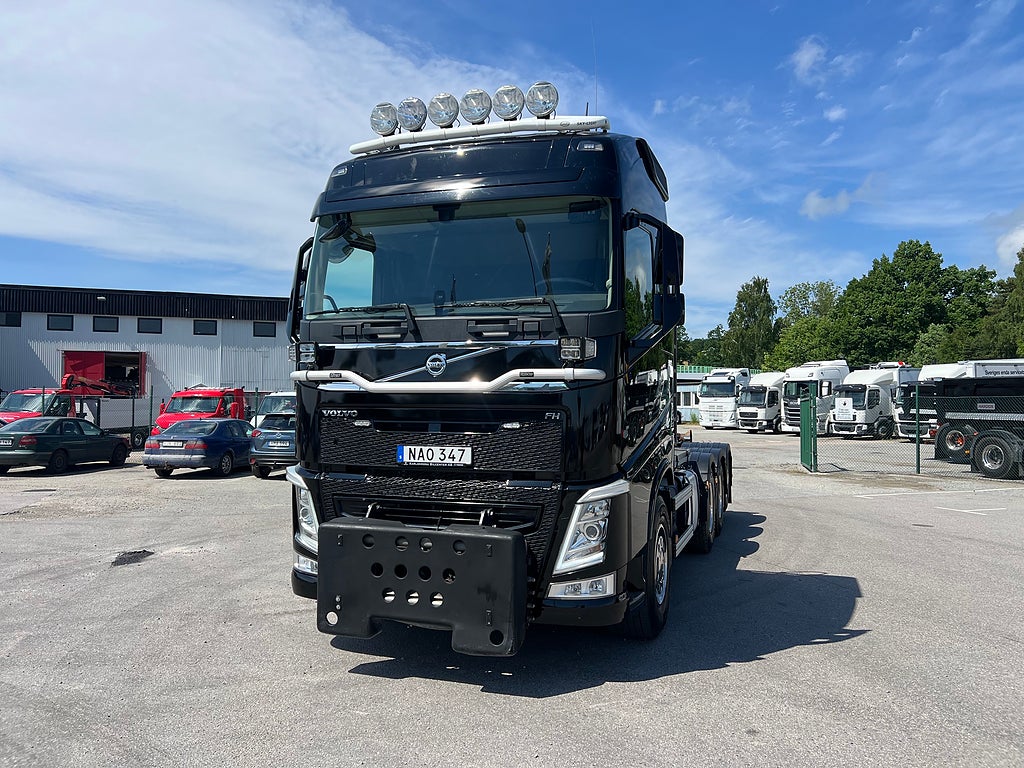 Volvo FH13 500 8x4*4 Tridem Lastväxlare Fullt Plogutrustad