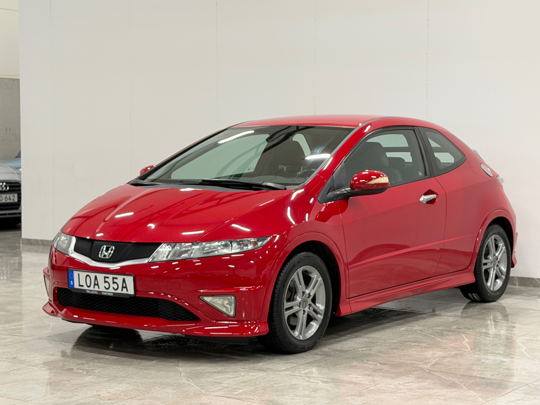 Honda Civic 3-dörrar 1.4 i-VTEC 2011, bild 4/10