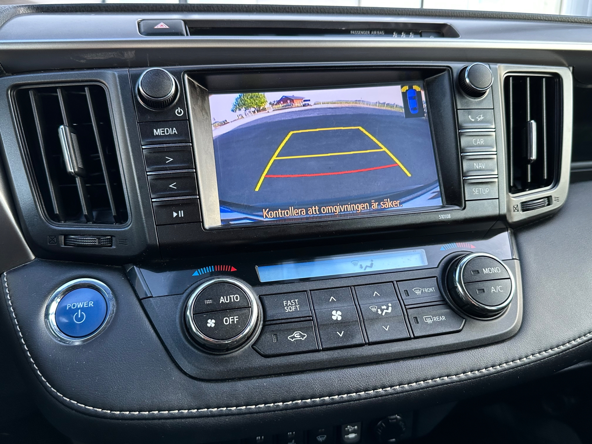 Toyota RAV4 2016, bild 7/43