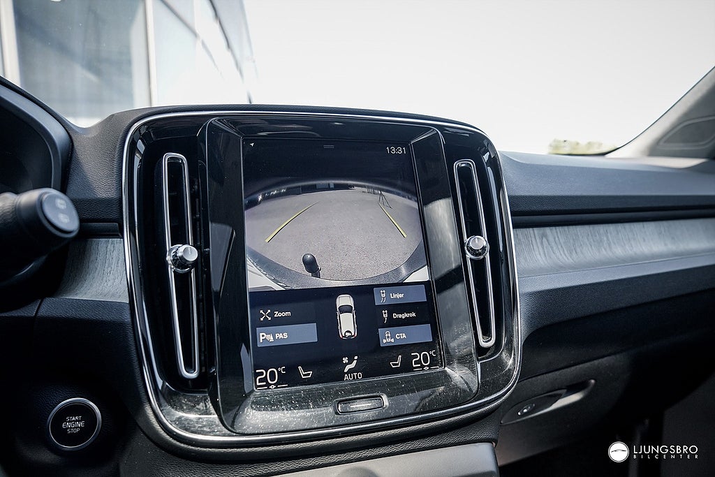 Volvo XC40 D4 AWD Inscription / Drag / Värmare / Pano / Skinn