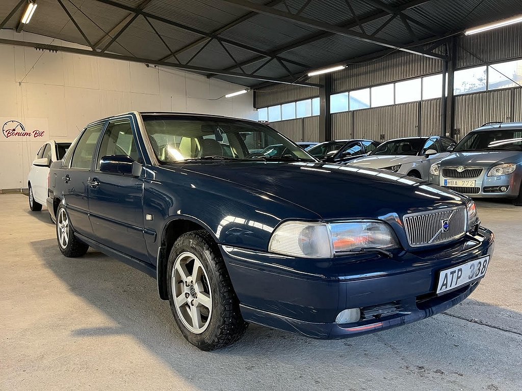 Volvo S70 2.0 10V SE I Välvårdad I Låga mil