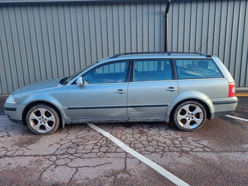 Volkswagen Passat Variant 1.8 T 150hk