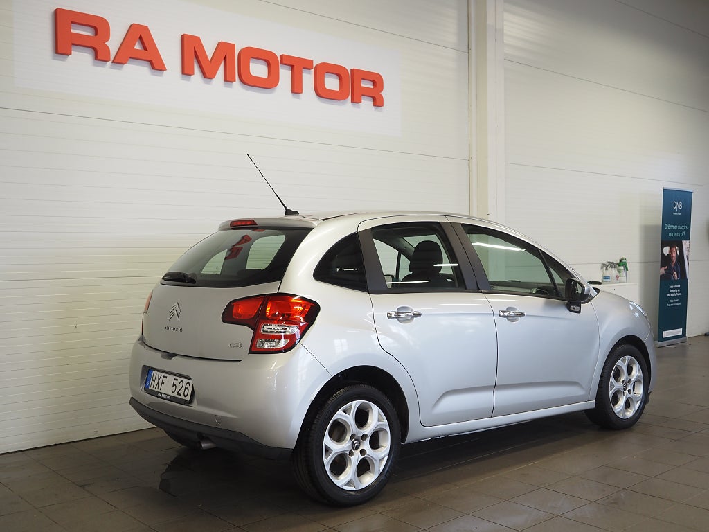 Citroën C3 1.2 VTi 82hk Motorvärmare P-Sensorer Kamrem bytt
