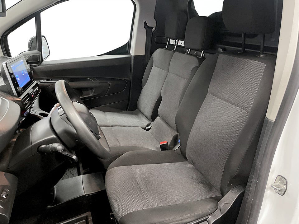 Bild på Peugeot Partner PRO+ 1.5 BHDi 100hk L1 DRAG VÄRMARE B-KAMERA