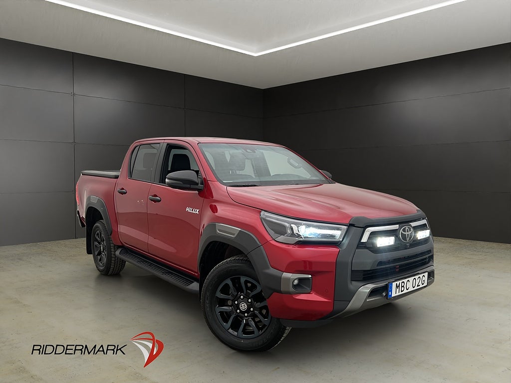Toyota Hilux Invincible 2.8 4WD Drag JBL Diff MOMS Nyservad