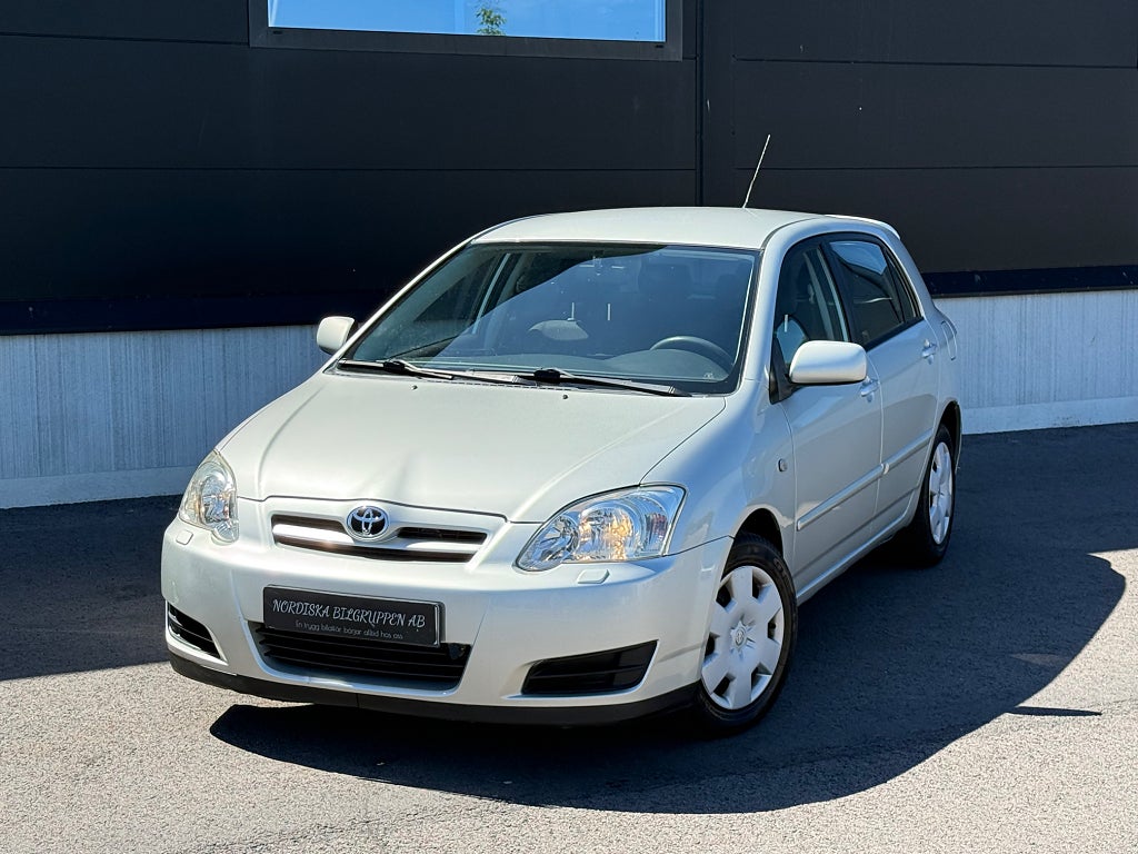 Toyota Corolla 5-dörrars 1.6 VVT-i Euro 4, låg mil
