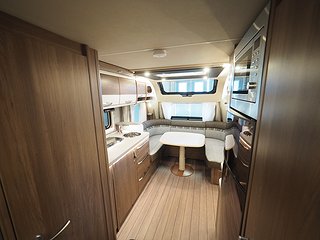 Husvagn, 1-axl Knaus Südwind 590 UE Scandinavian Selection 9 av 18
