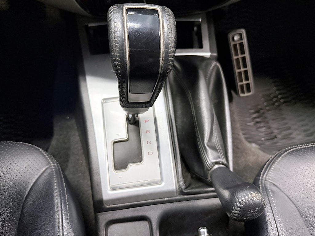 Mitsubishi L200 Dobbelcab 2.5 4x4 Automatisk, 5-trinn, 178hk, 2010