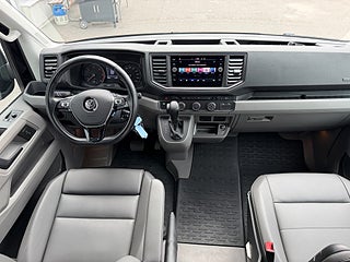 Husbil-halvintegrerad Volkswagen Crafter 177HK AUT (5 bältad) Pop-up tak & soffa/dubbelsäng bak 3 av 21
