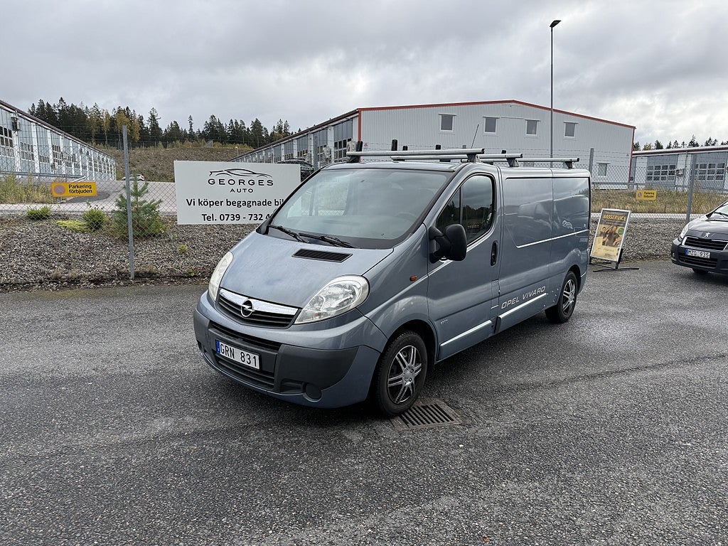 Opel Vivaro Skåpbil 2.9t 2.5 CDTI