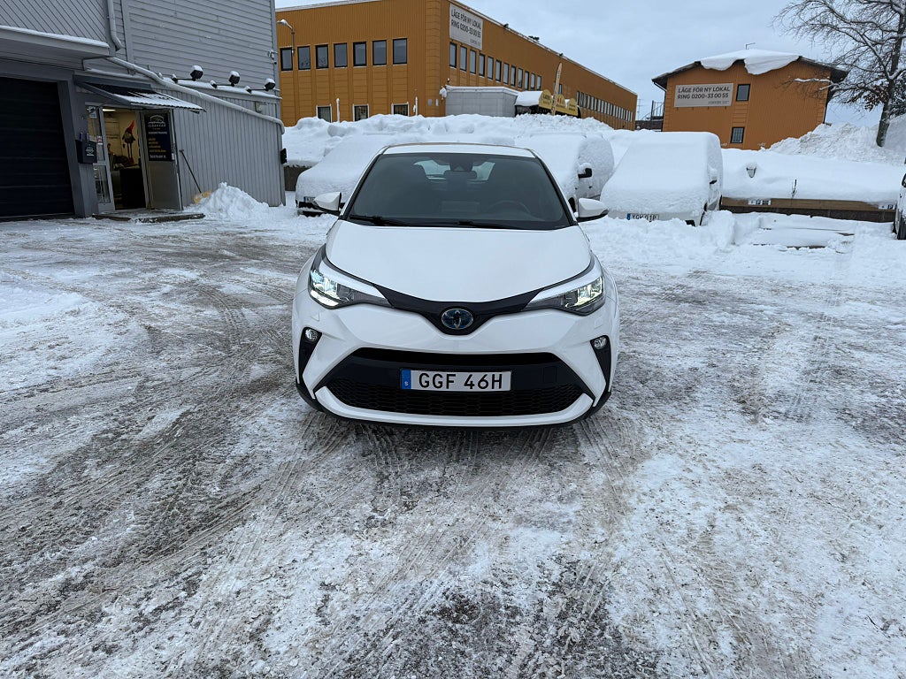Toyota C-HR HYBRID CVT ACTIVE EU6 AUT B-KAMERA VÄRMARE MOMS