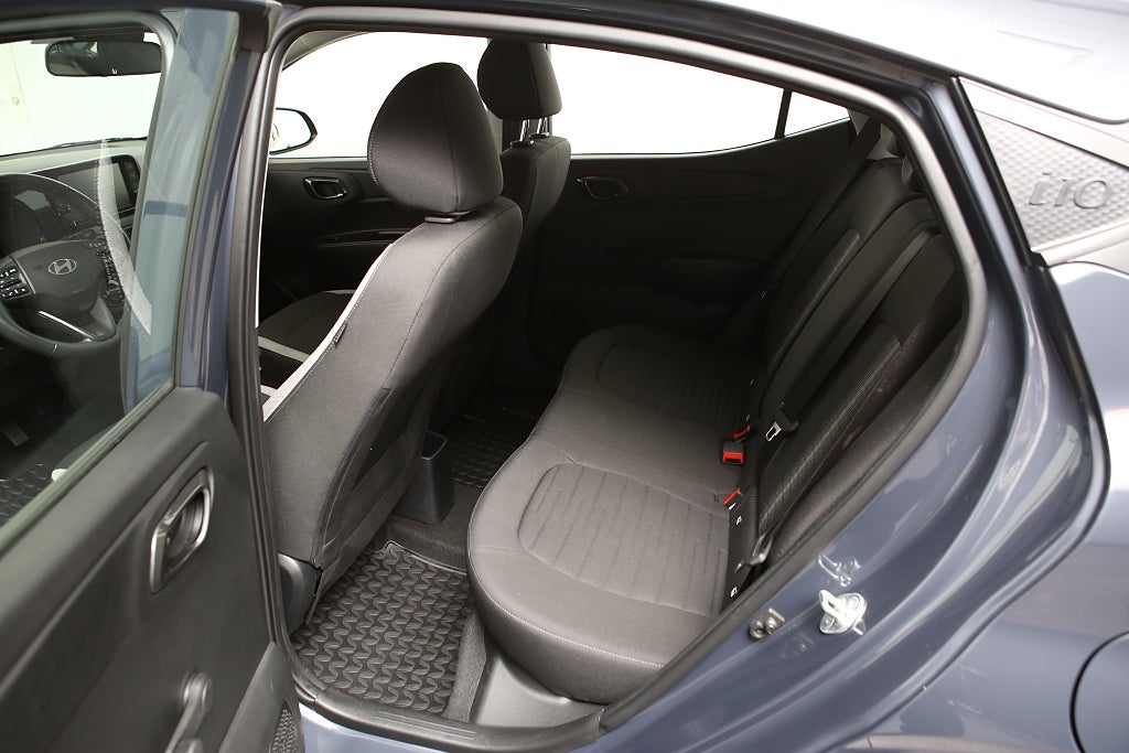 Hyundai i10 1,0 blue AMT | Essential | Farthållare | Automat