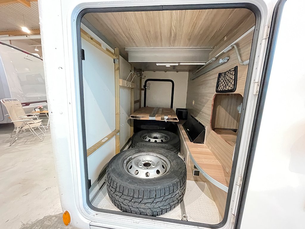 Autostar Privilege I 690 LJ /Automat 150hk/Taksäng/Solcell - Autostar