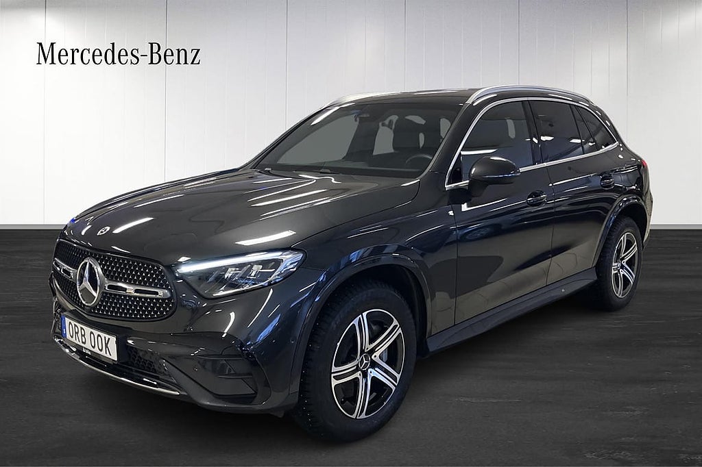 Mercedes-Benz GLC 300 d e 4MATIC AMGL-LINE/S-VHjul/Drag/MBCert/Lågamil