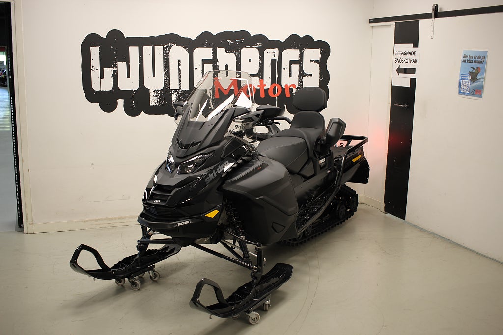 Ski-Doo Expedition SE 900 ACE Turbo R 154" 2027 *KÖP NU