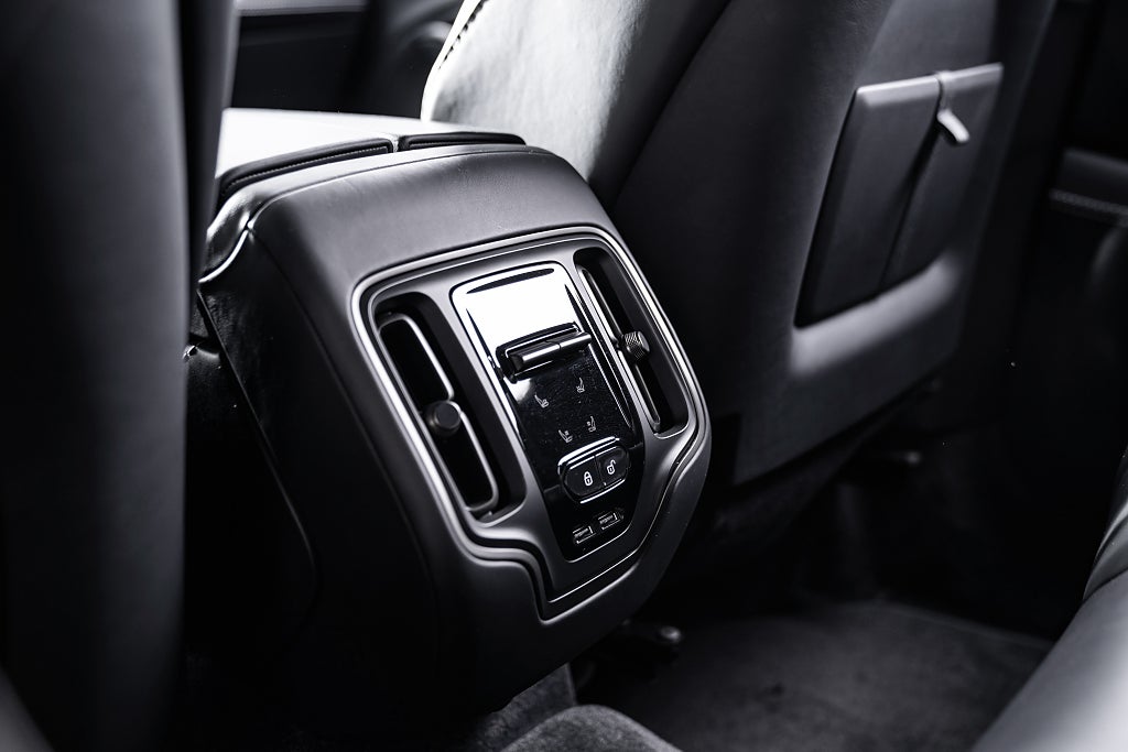 Gallery image 19 of 19