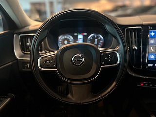 Volvo XC60 D4 AWD Momentum Advanced Ed 190hk Drag/VOC/Navi