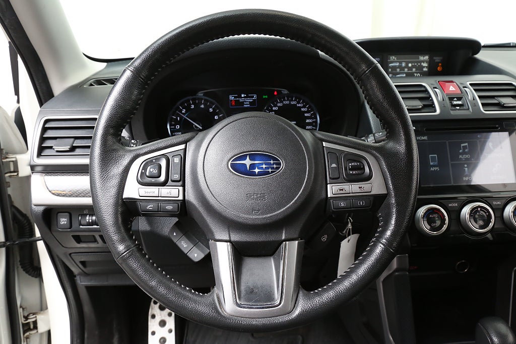 Subaru Forester 2,0i 150hk XS CVT AWD Dragkrok 2019