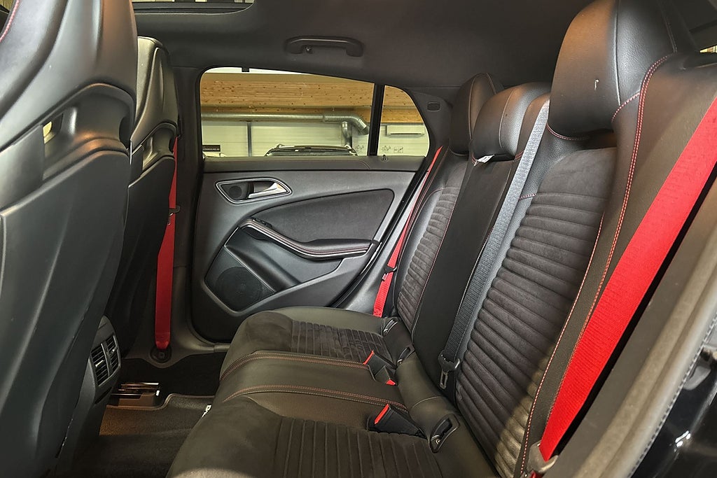 Mercedes-Benz CLA45