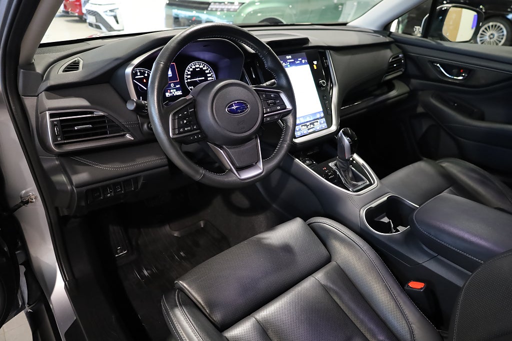 Subaru Outback 2,5 169hk XFuel Limited AWD Aut Navi Kamera Läder Drag