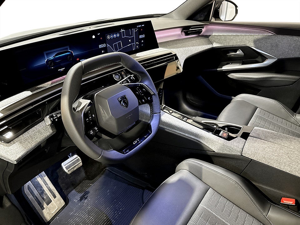 Bild på Peugeot 5008 GT Hybrid 145hk Aut 7-SITS B-KAMERA NAV