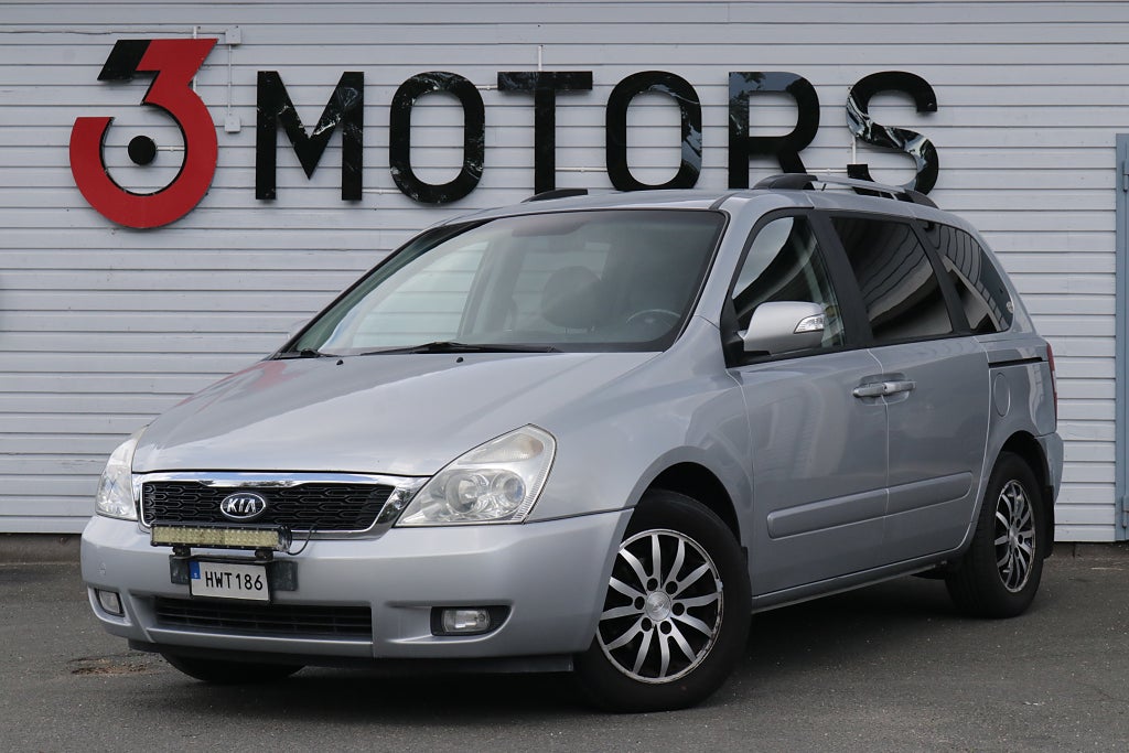 Kia Carnival 2.2 7-sits El-Dörrar Automat P-sensorer Drag
