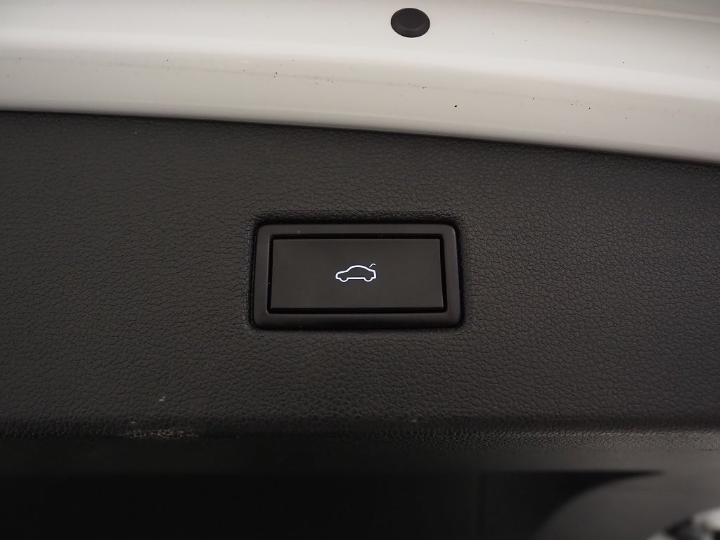 Volkswagen Tiguan TSI 190hk 4Motion R-Line Black | Värmare | 2020