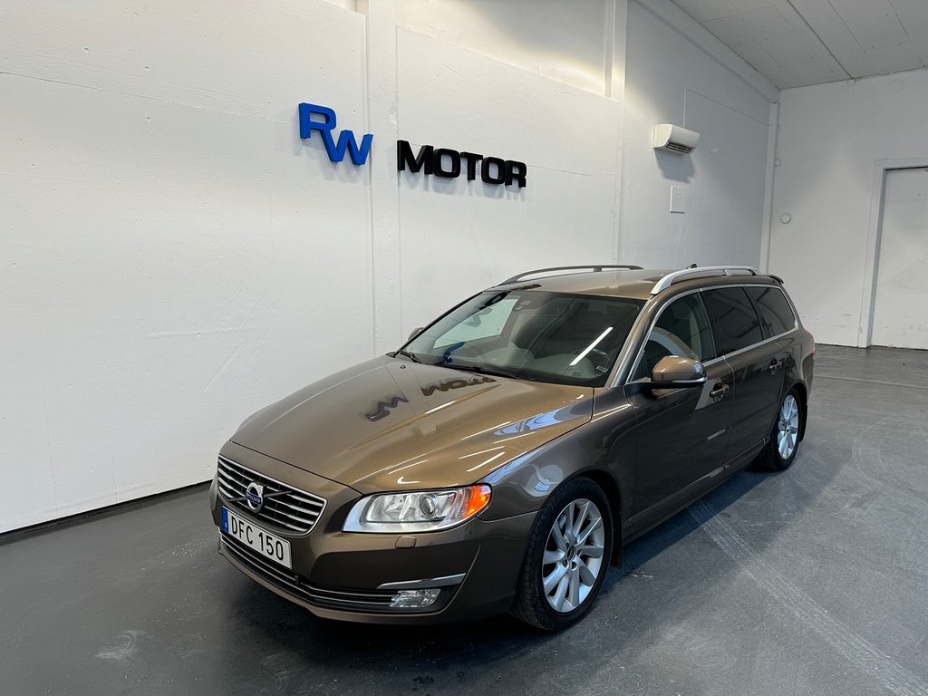 Volvo V70 D4 181hk Summum Drag D-värm M-värm VOC Skinn