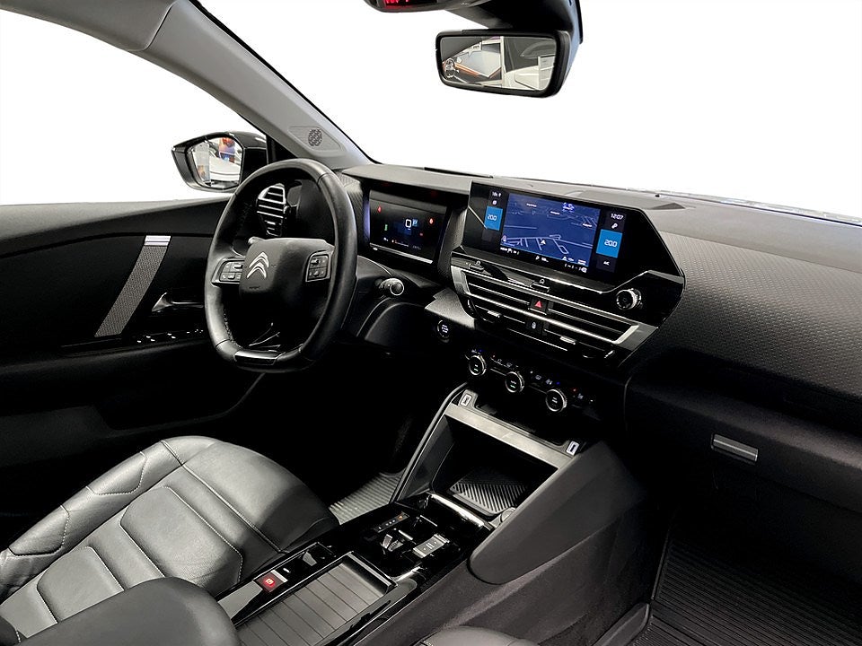 Bild på Citroën C4 Shine Exclusive 1.2 PT 155hk Aut - PANO, B-KAMERA