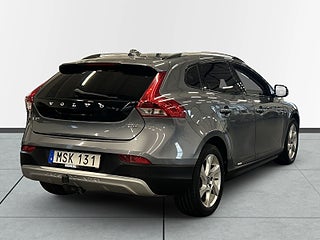 Volvo V40 Cross Country D2 Momentum Drag/D-värme/Navi/S&V