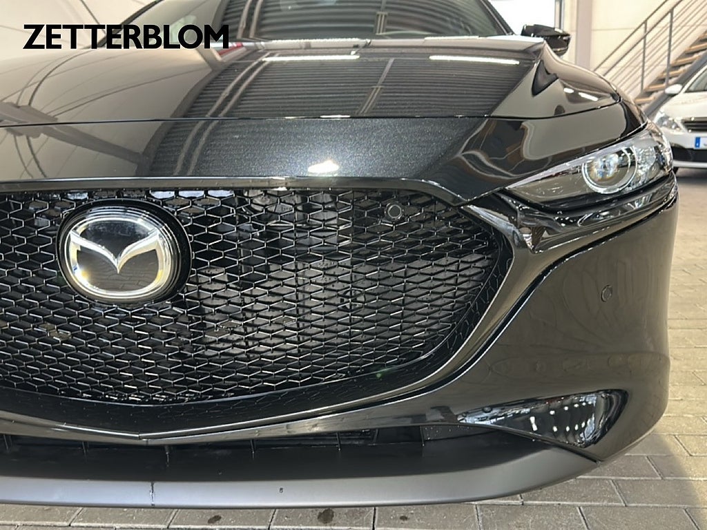 Halvkombi Mazda 3 19 av 22