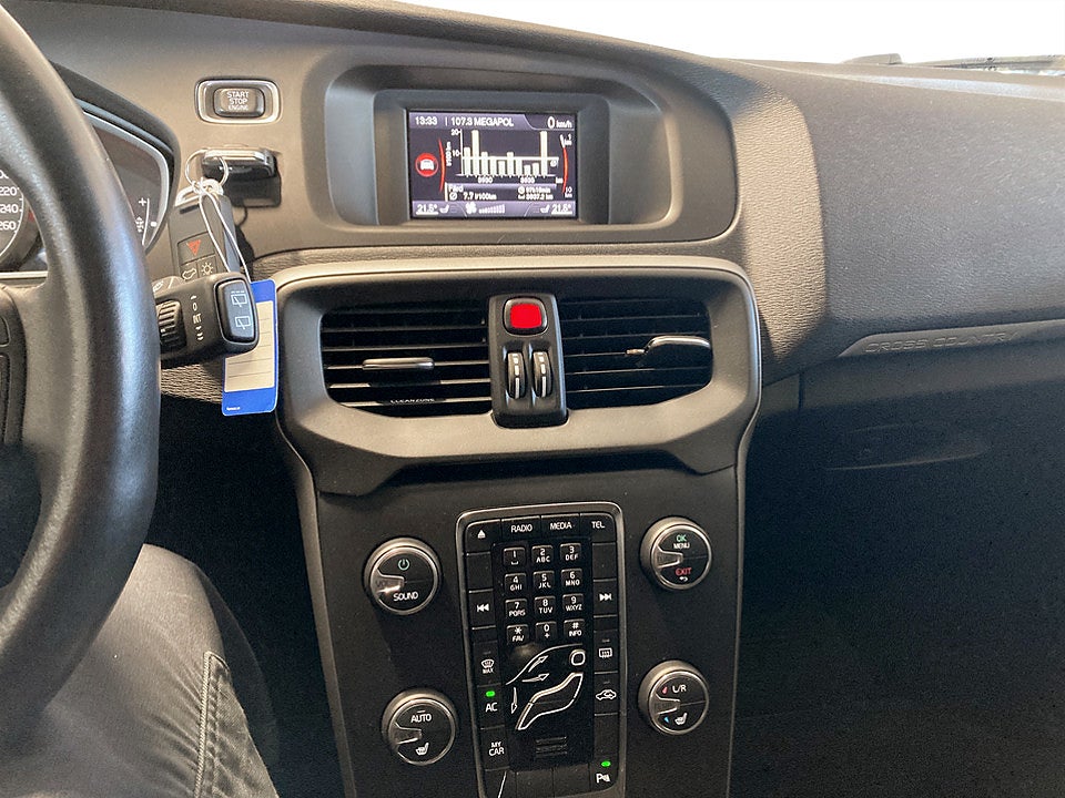 Bild på Volvo V40 Cross Country Business T3 152hk P-SENSORER