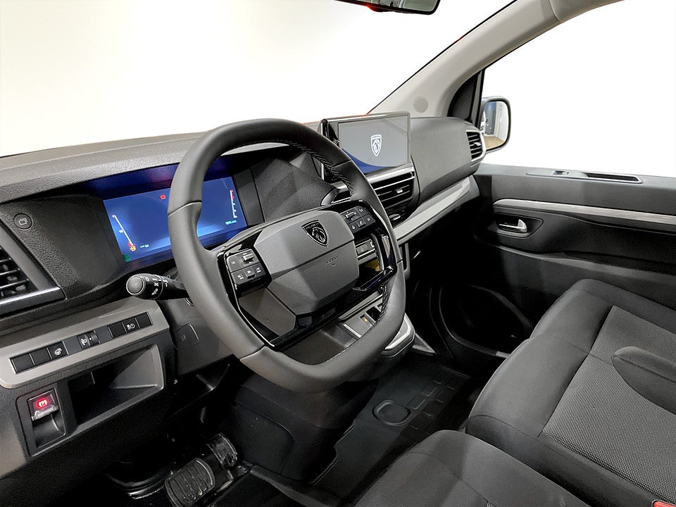 Bild på Peugeot Expert Plus BlueHDi 180hk Aut L3 - Avdragbar moms