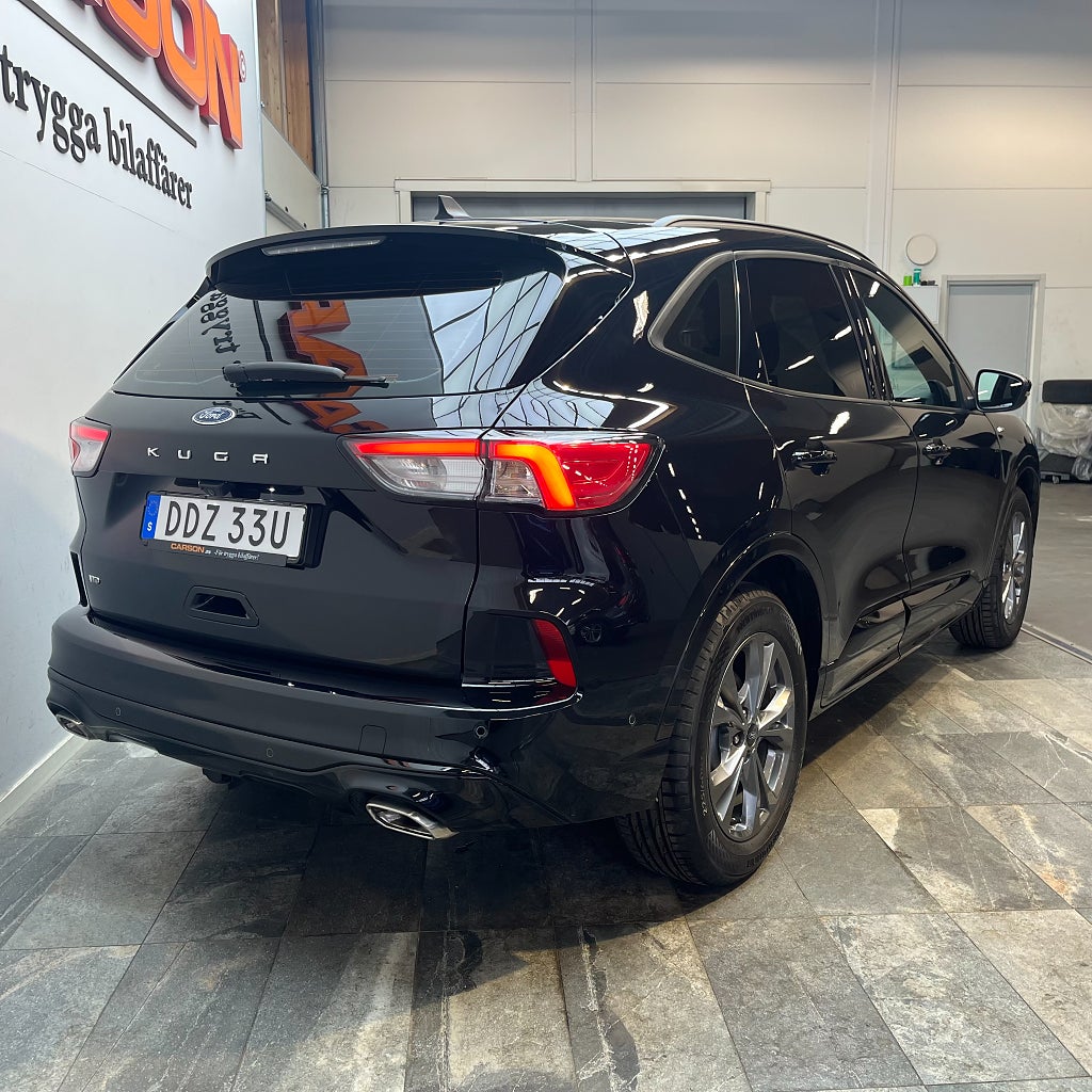 Ford Kuga 2.0 EcoBlue AWD ST-Line Kamera Navi Värmare Drag