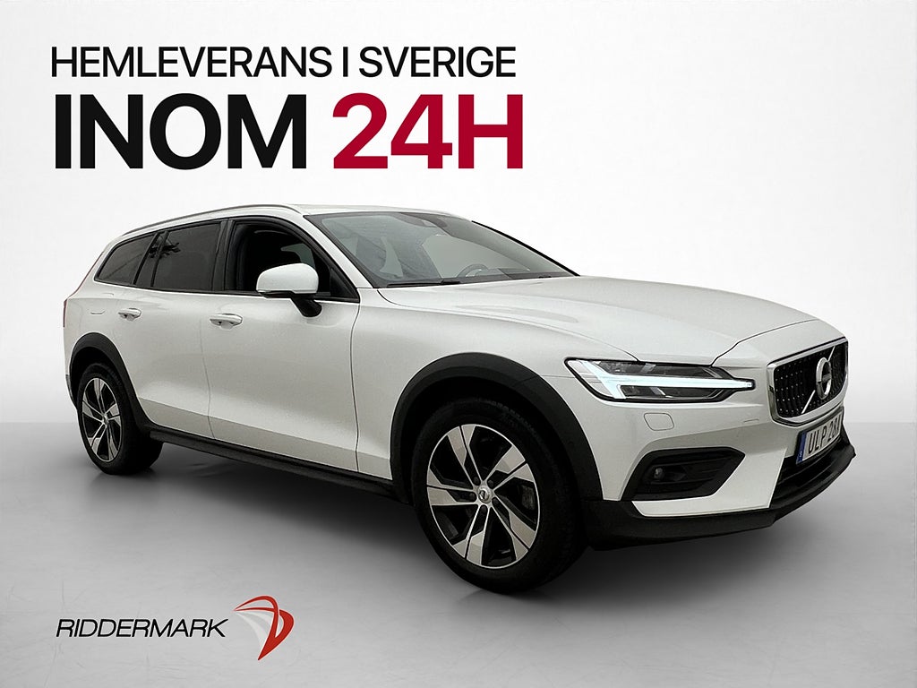 Volvo V60 Cross Country B4 AWD 197hk Momentum Harman/Kardon