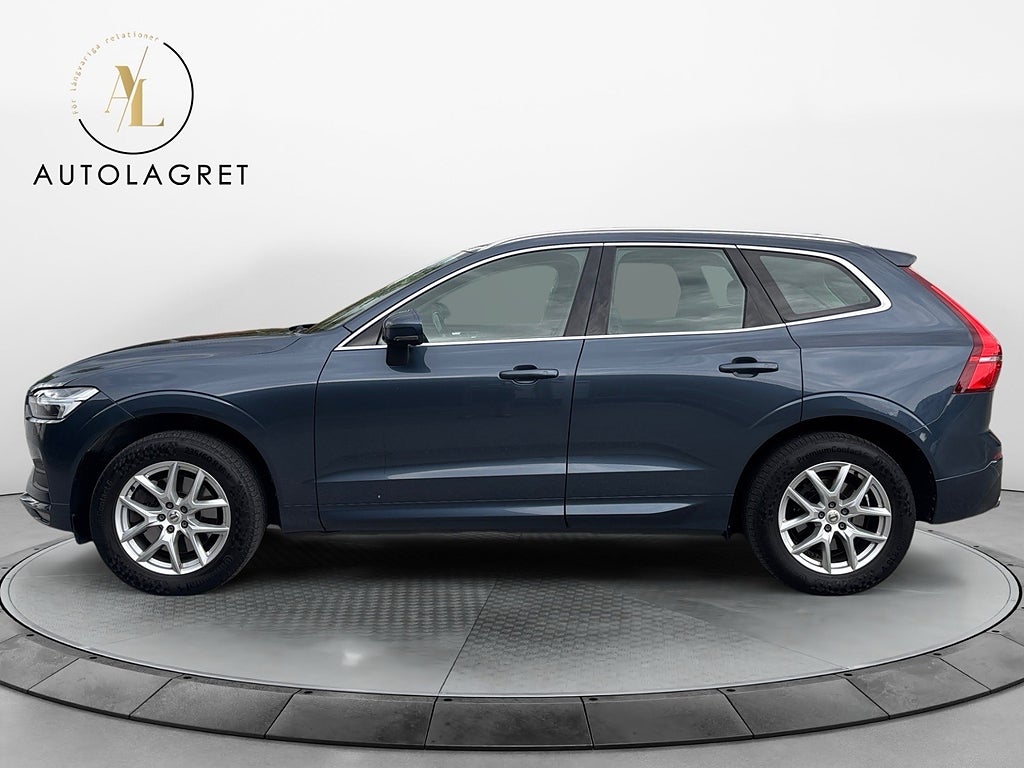 Volvo XC60 2021 - miniatyr 2