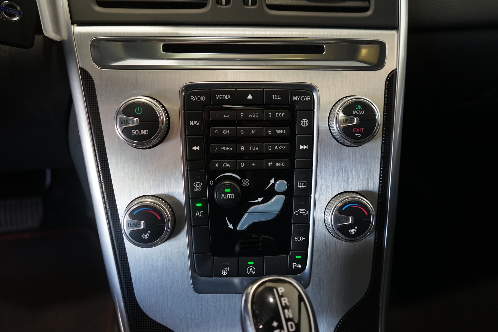Volvo XC60 D4 Ocean Race Business Edition Automat Värmare 181hk 2015 - miniatyr 10