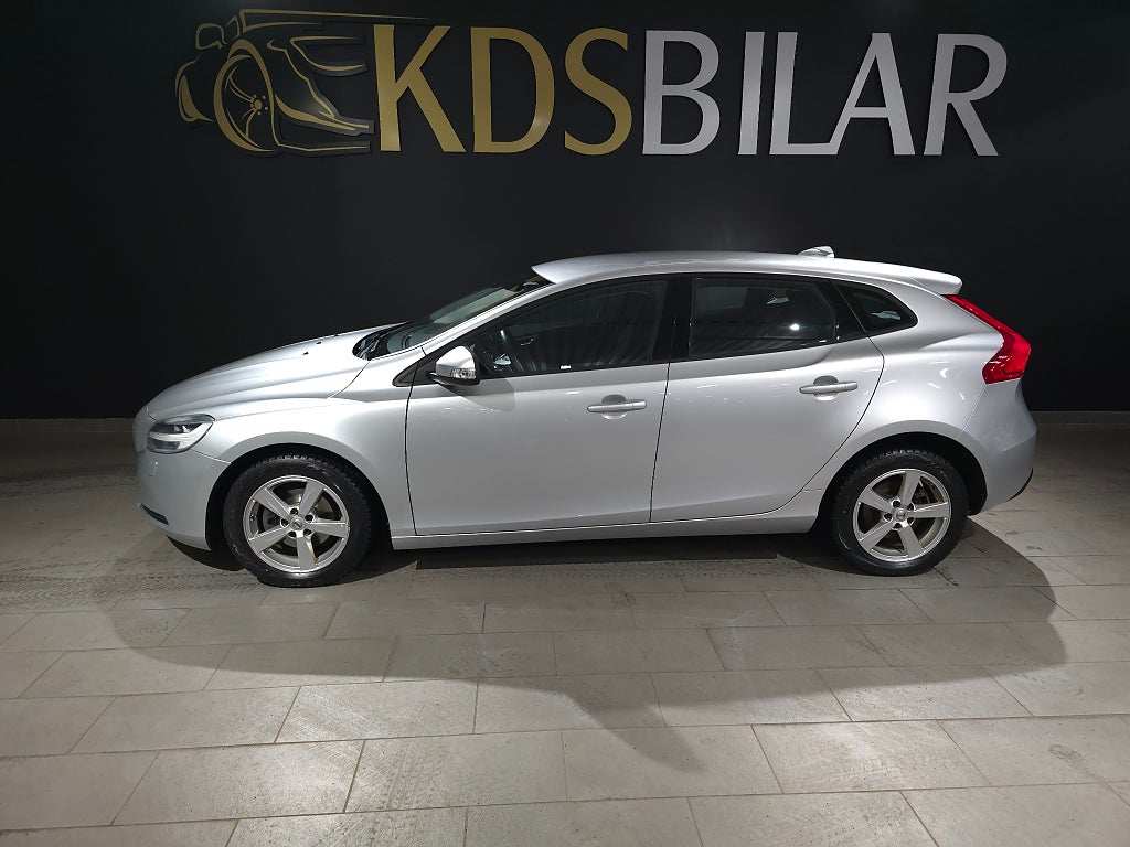 Volvo V40 D2 Nordic Euro 6 120hk | Värmare