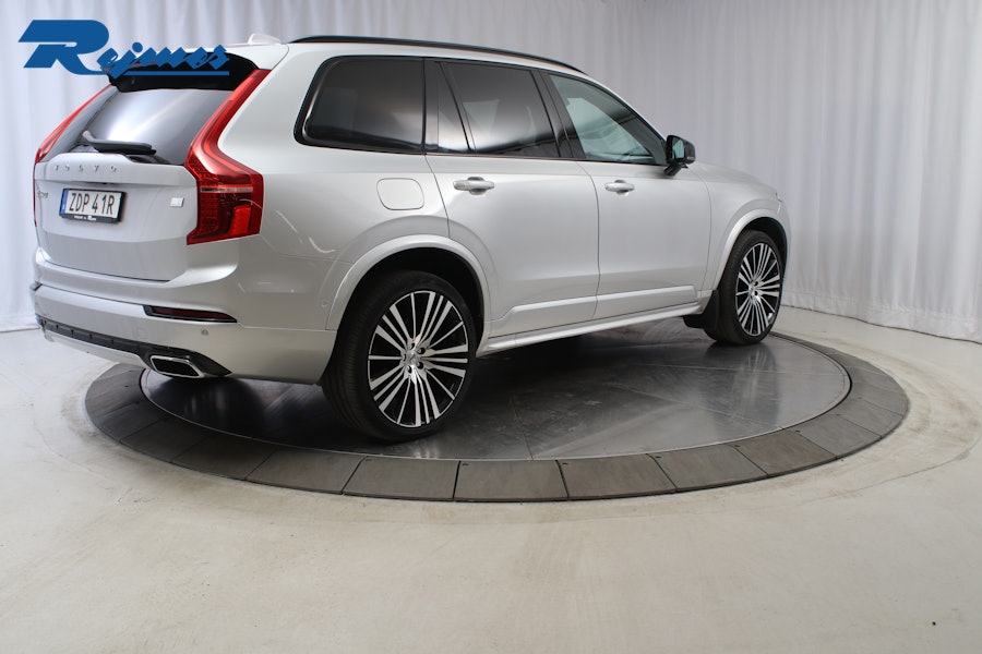 Volvo XC90 Recharge T8 R-Design 7-säten 2021, kuva 4/57