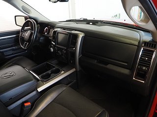 Transportbil - Flak RAM 1500 HEMI 8 av 23