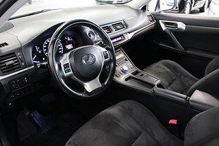 Halvkombi Lexus CT 12 av 19
