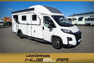 Bürstner SFT 7.1 Signature Långbäddar med  taksäng / ALDE /180Hk