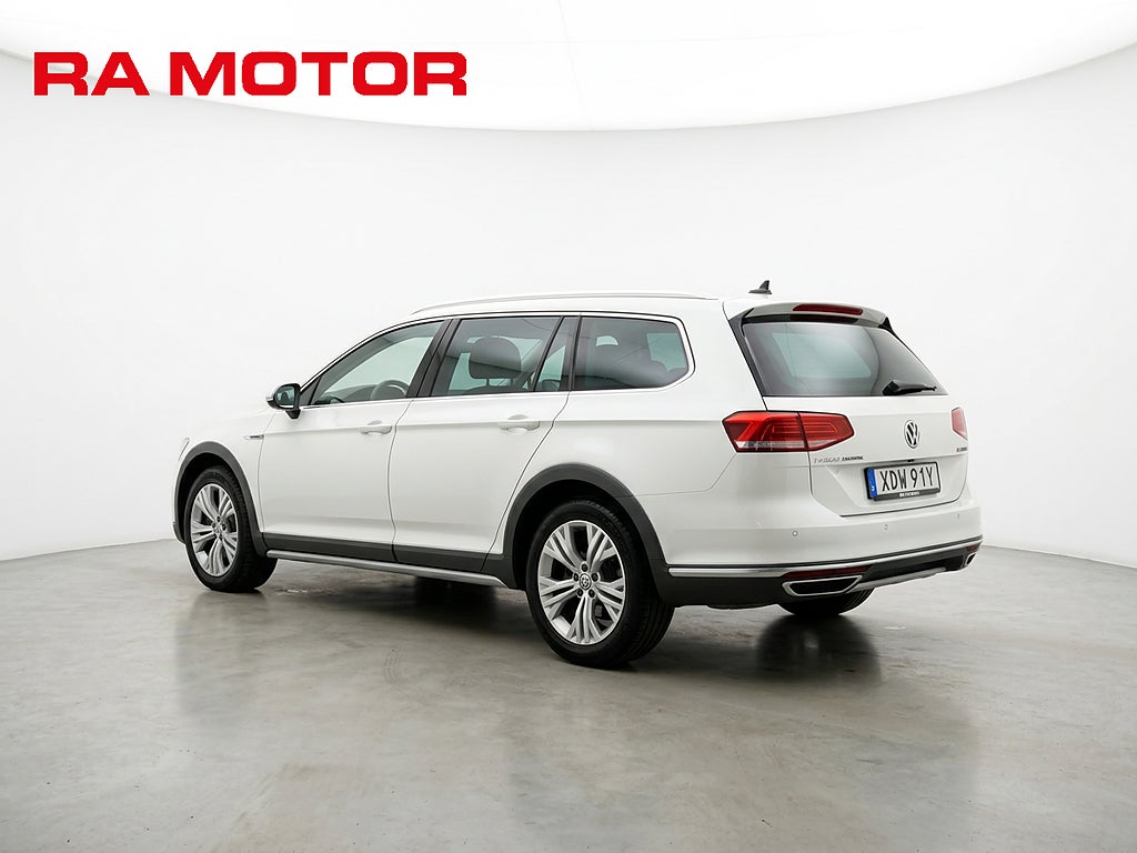 Volkswagen Passat Alltrack 2.0 TDI 190hk 4Motion Alltrack DVärm Drag Cockpit Skinn