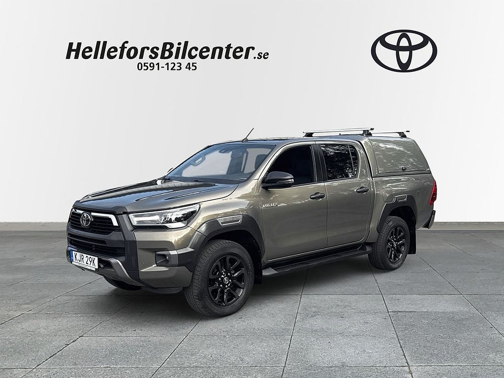 Toyota Hilux 2,8 Invincible Kåpa Skinn Vhjul Motorv JBL