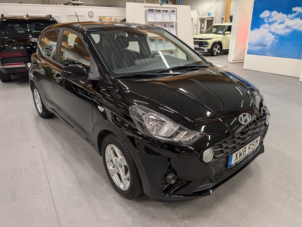 Hyundai i10 1.0 Essential Carplay/15" fälgar thumbnail